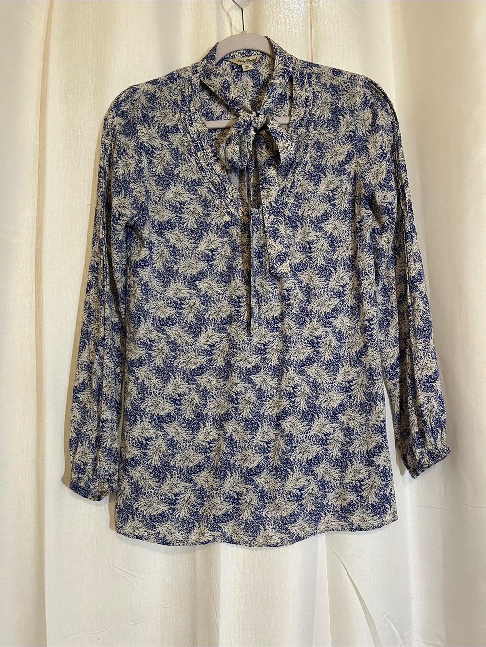 Lucky Brand Navy and White Tie-Neck Floral Blouse